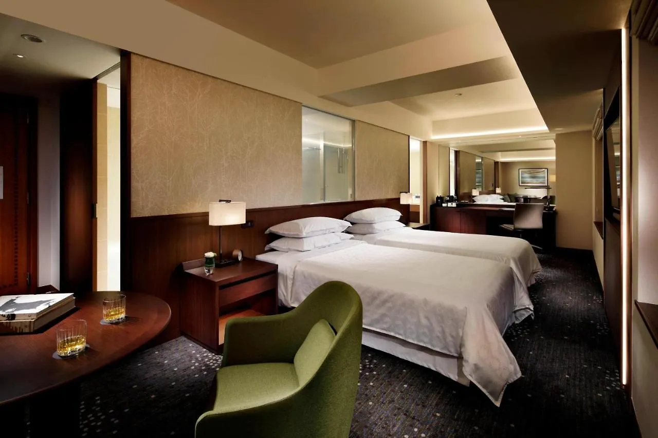 Yokohama Bay Sheraton Hotel And Towers