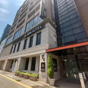 Economy hotel Apa Yokohama Tsurumi