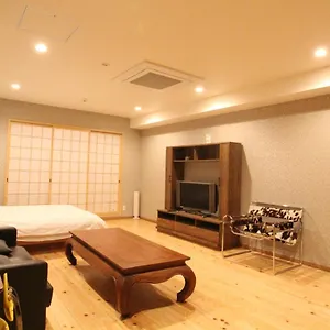 アパート Shimanouchi Luxury 大阪市