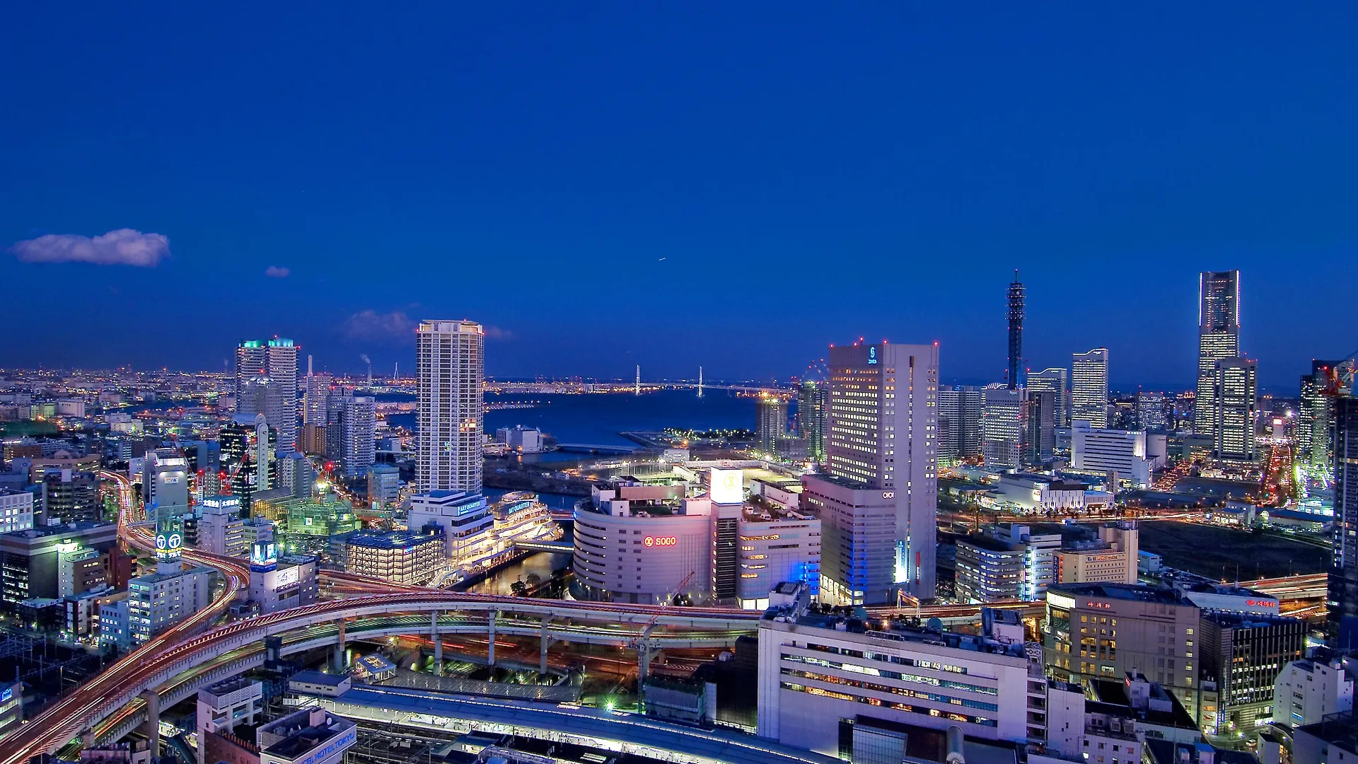 Yokohama Bay Sheraton Hotel And Towers Yokohama (Kanagawa)